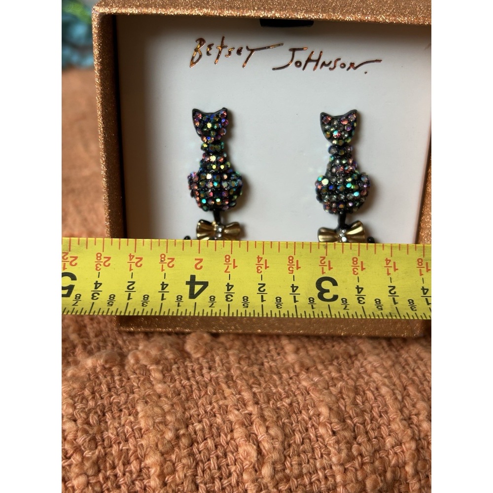 NWT Betsey Johnson Halloween Black Cat Pave Earrings Rhinestone Tails move - Picture 4 of 9